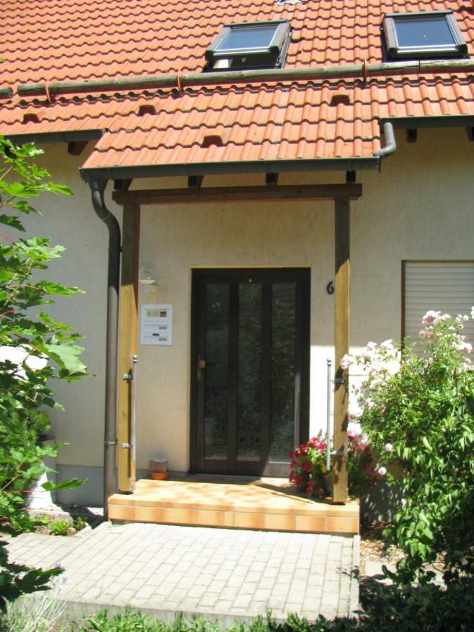 Ferienwohnung Herbsleben Екстер'єр фото