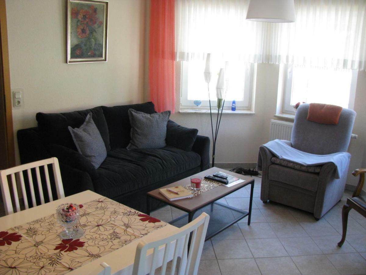 Ferienwohnung Herbsleben Екстер'єр фото