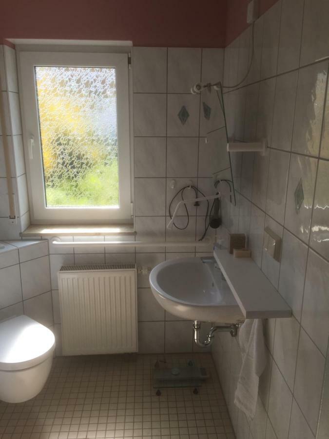 Ferienwohnung Herbsleben Екстер'єр фото